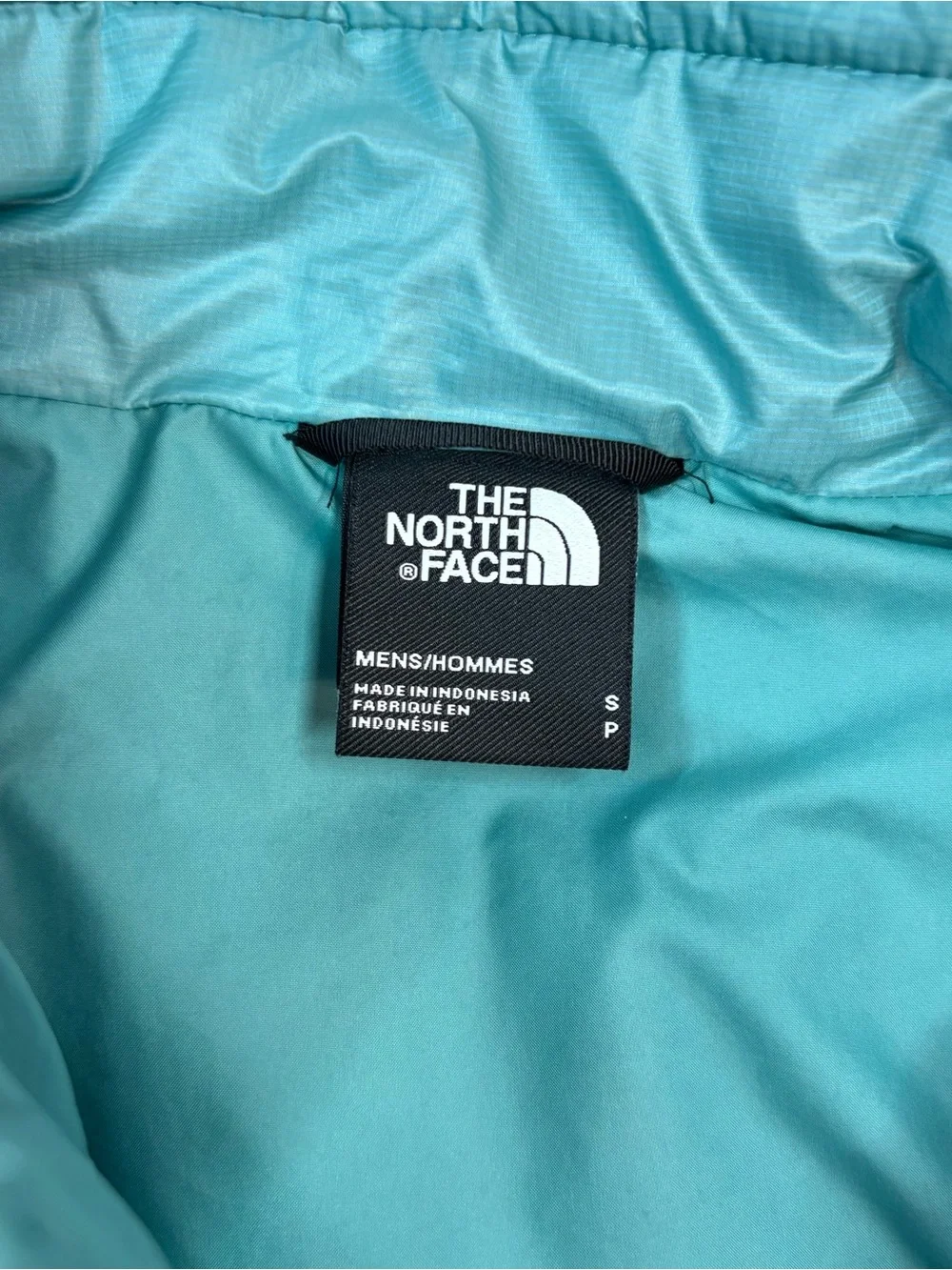 The North Face Men’s S Teal Thermoball Quilted Puffer Jacket full zip